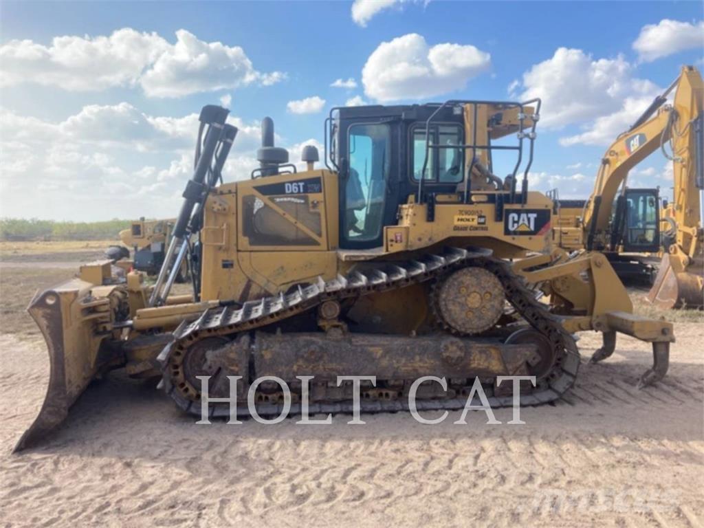 CAT D6T XWVP Buldozer sobre oruga