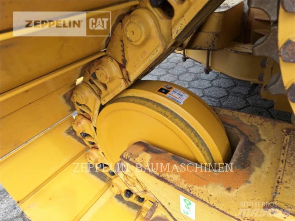 CAT D6TM Buldozer sobre oruga