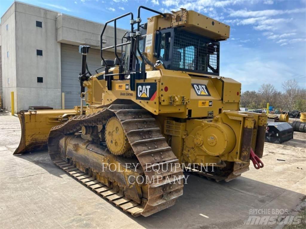 CAT D6TXWVPA Buldozer sobre oruga