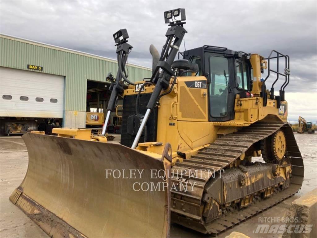 CAT D6TXWVPA Buldozer sobre oruga