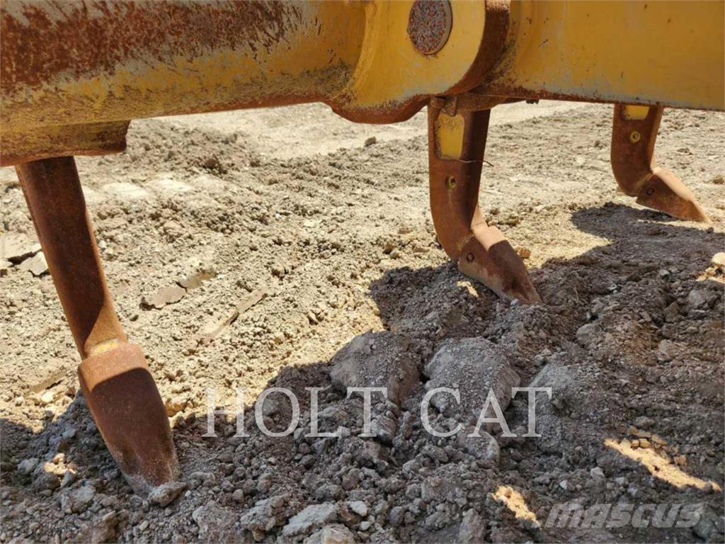CAT D6XELGPVP3 Buldozer sobre oruga