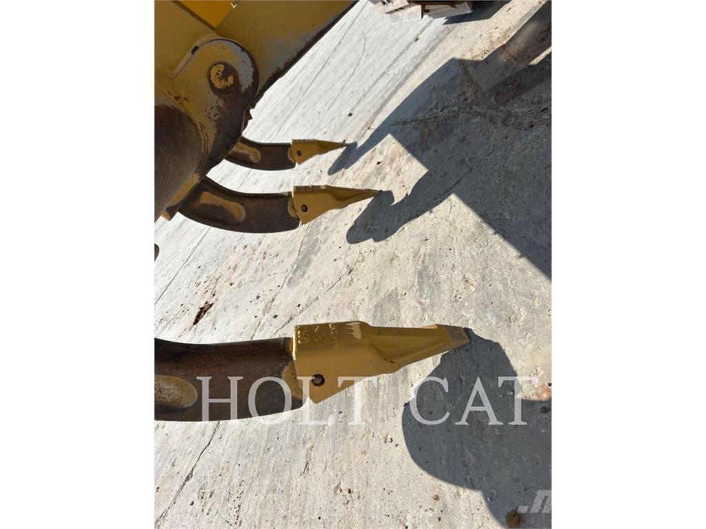 CAT D6XELGPVP3 Buldozer sobre oruga