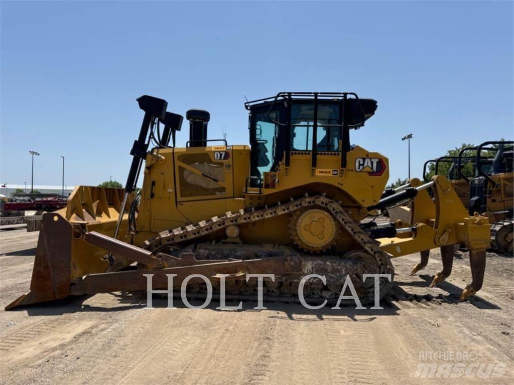 CAT D7 Buldozer sobre oruga