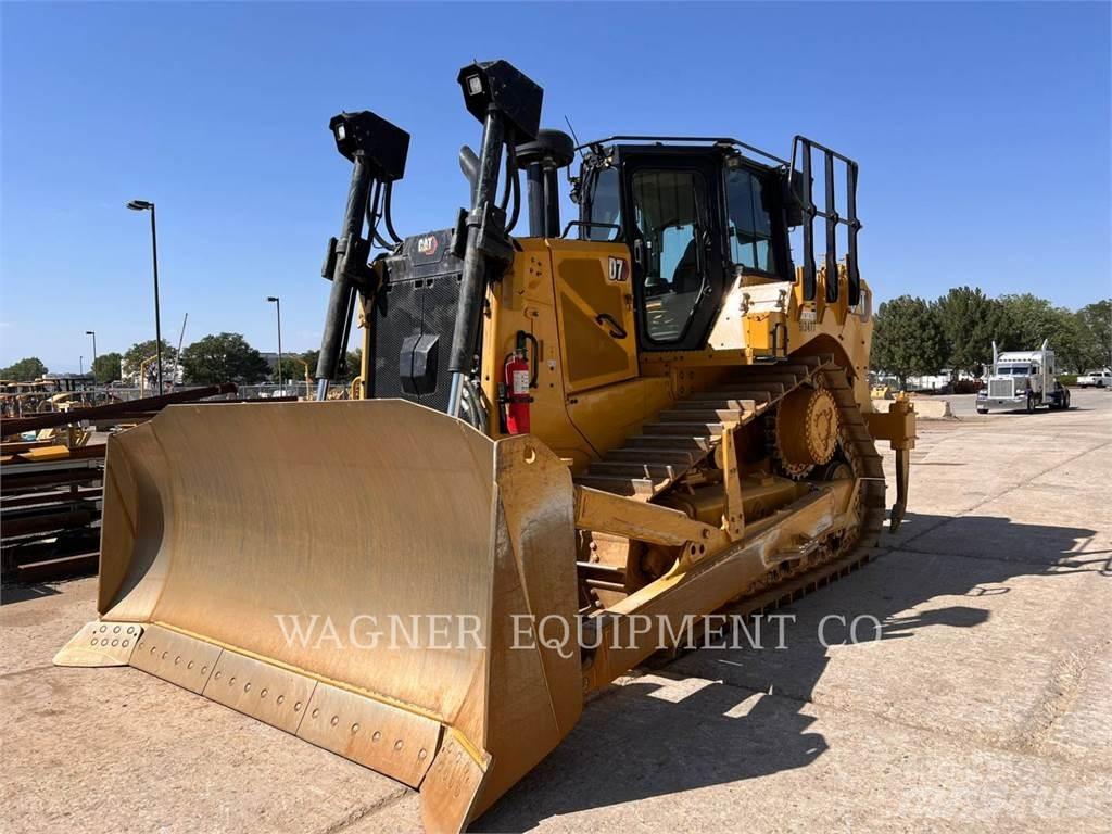 CAT D7 Buldozer sobre oruga