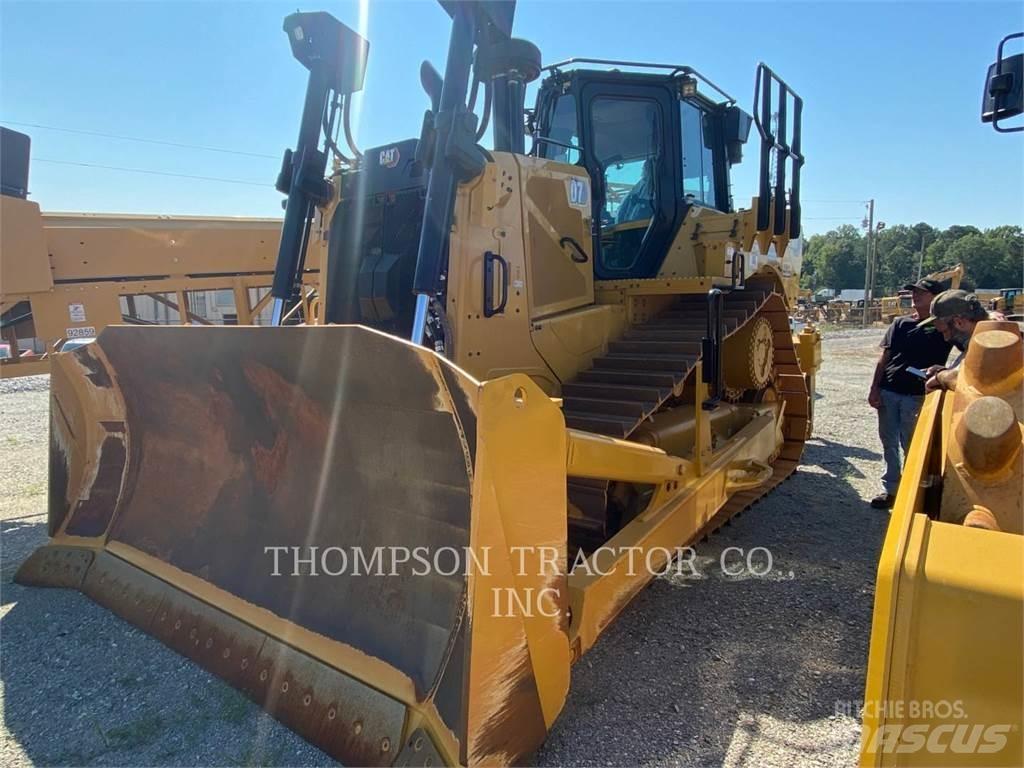 CAT D7 Buldozer sobre oruga