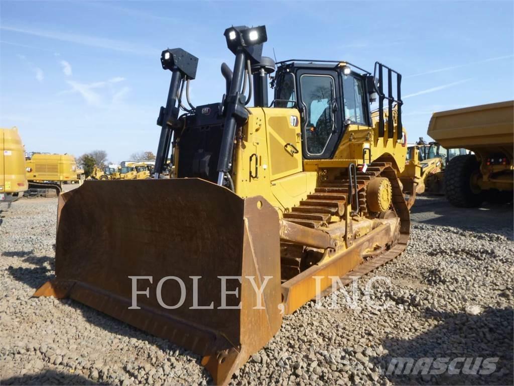 CAT D7-17 Buldozer sobre oruga