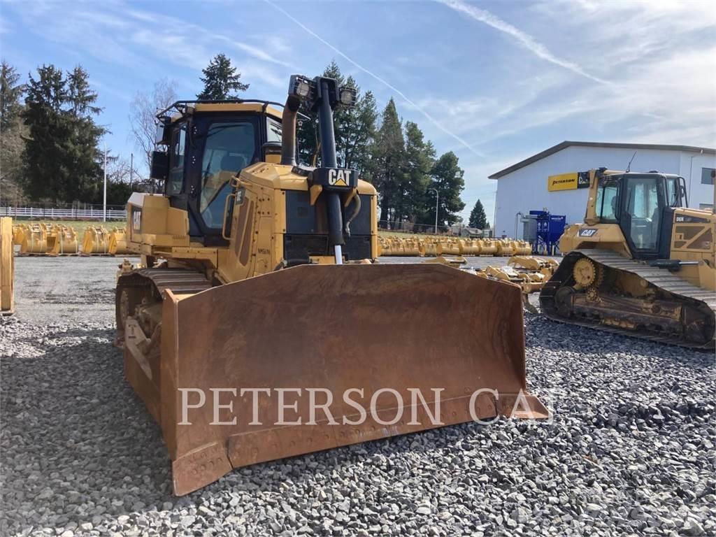 CAT D7E Buldozer sobre oruga