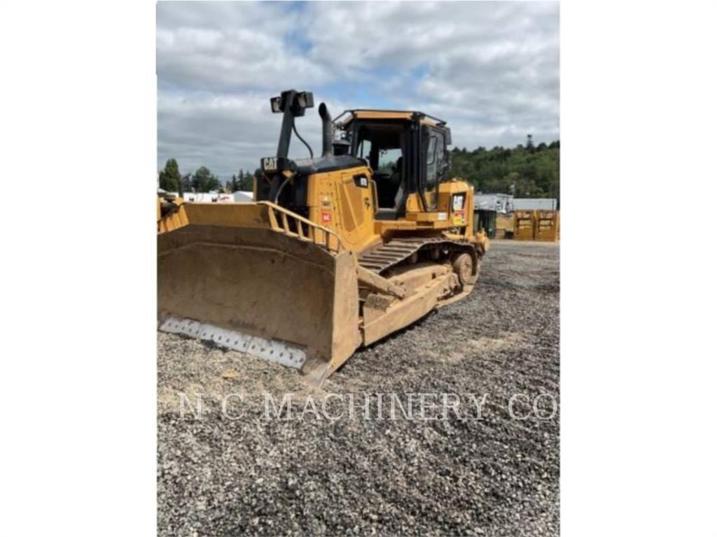 CAT D7E Buldozer sobre oruga