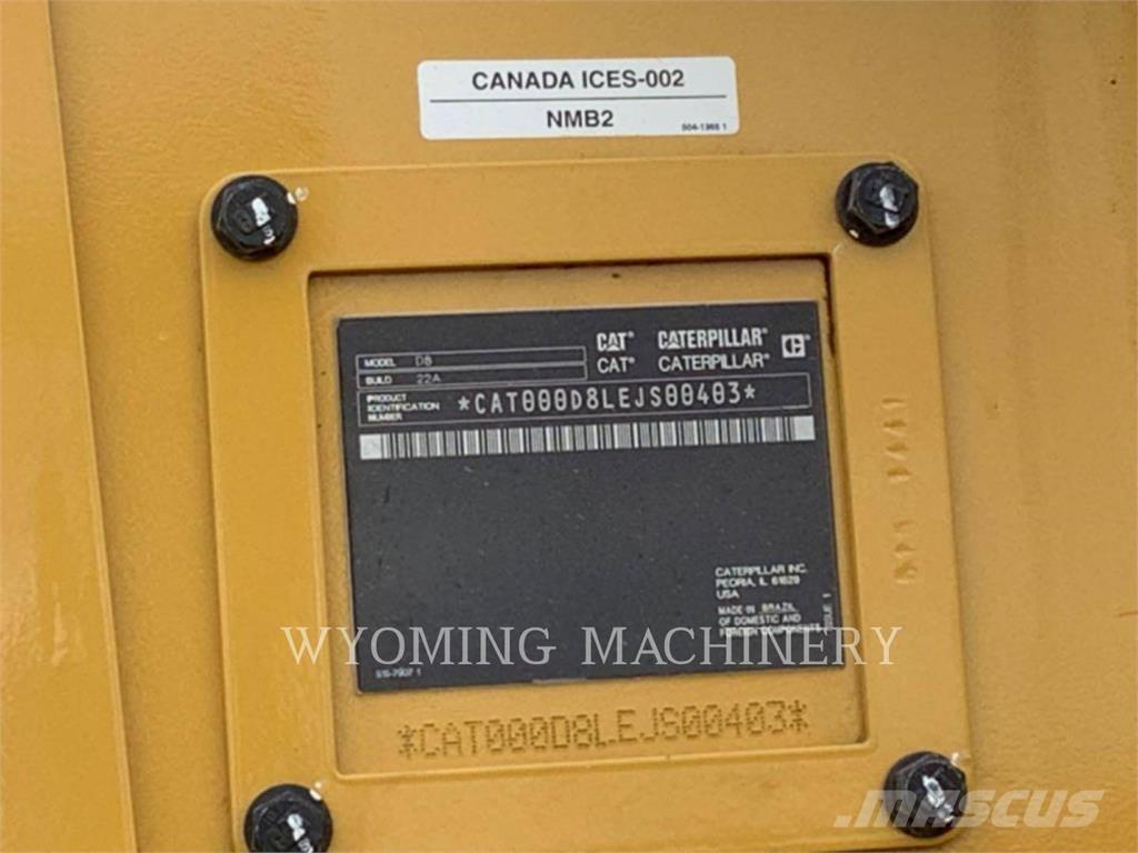 CAT D8 Buldozer sobre oruga