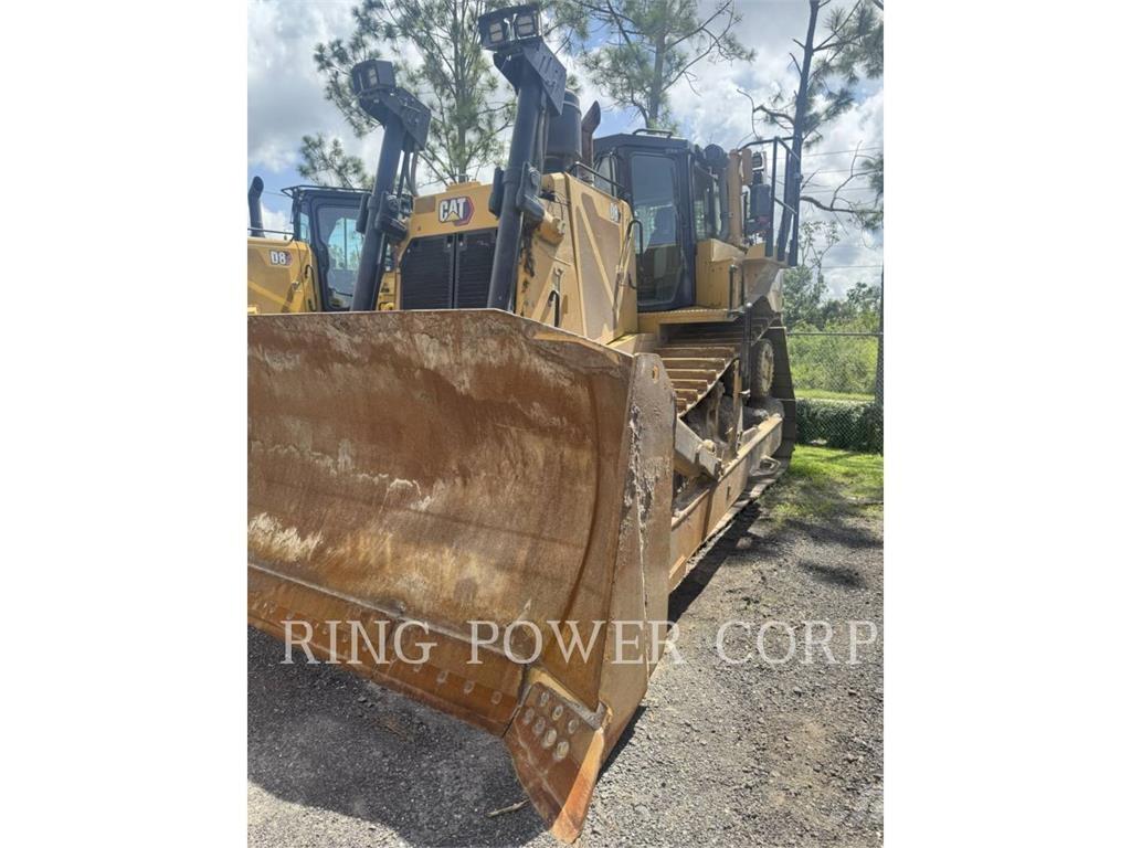 CAT D8 Buldozer sobre oruga