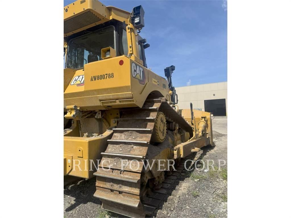 CAT D8 Buldozer sobre oruga