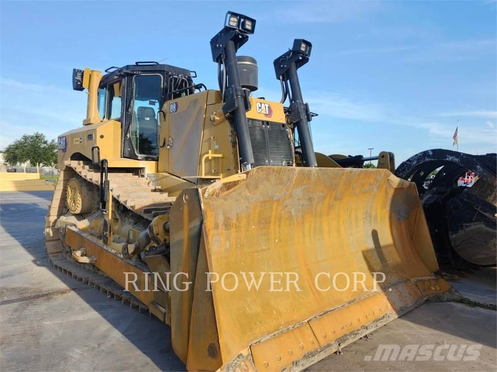 CAT D8 Buldozer sobre oruga