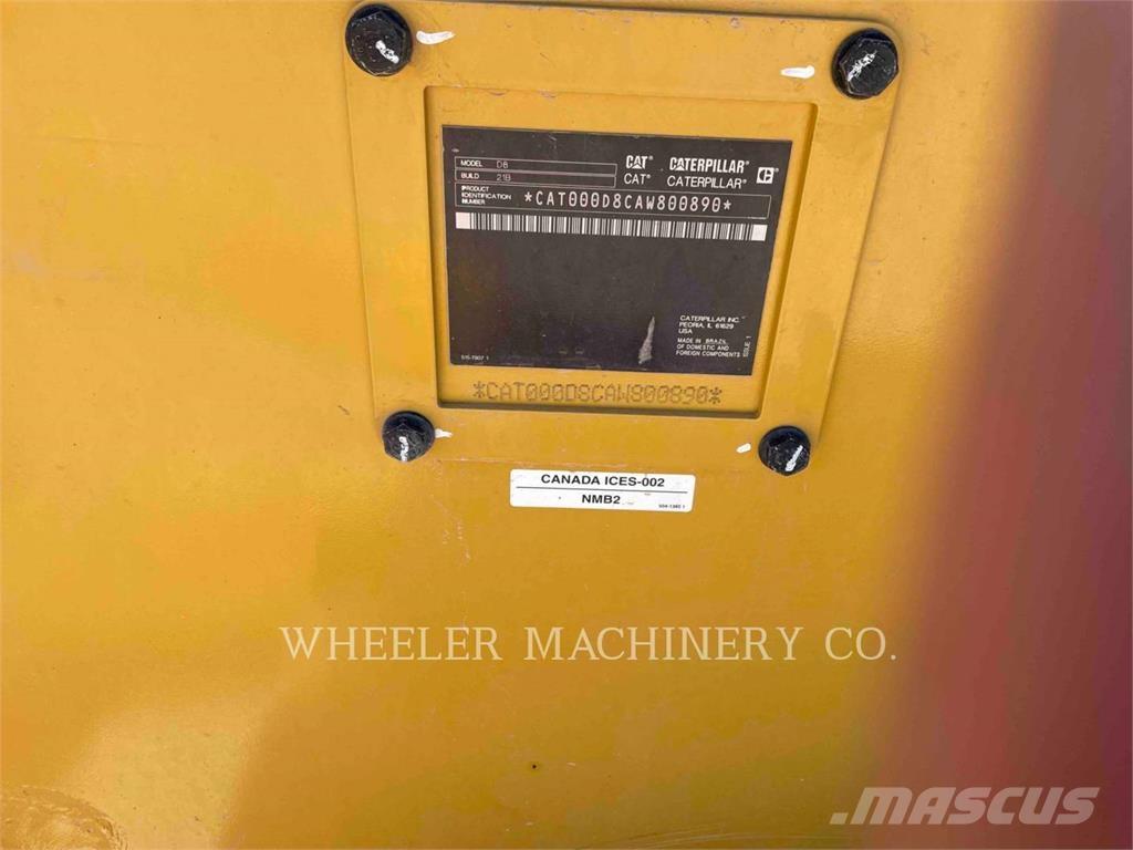 CAT D8 SU Buldozer sobre oruga