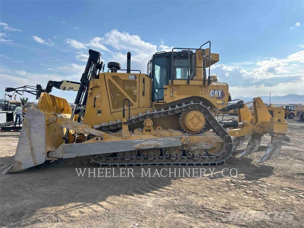 CAT D8 SU Buldozer sobre oruga