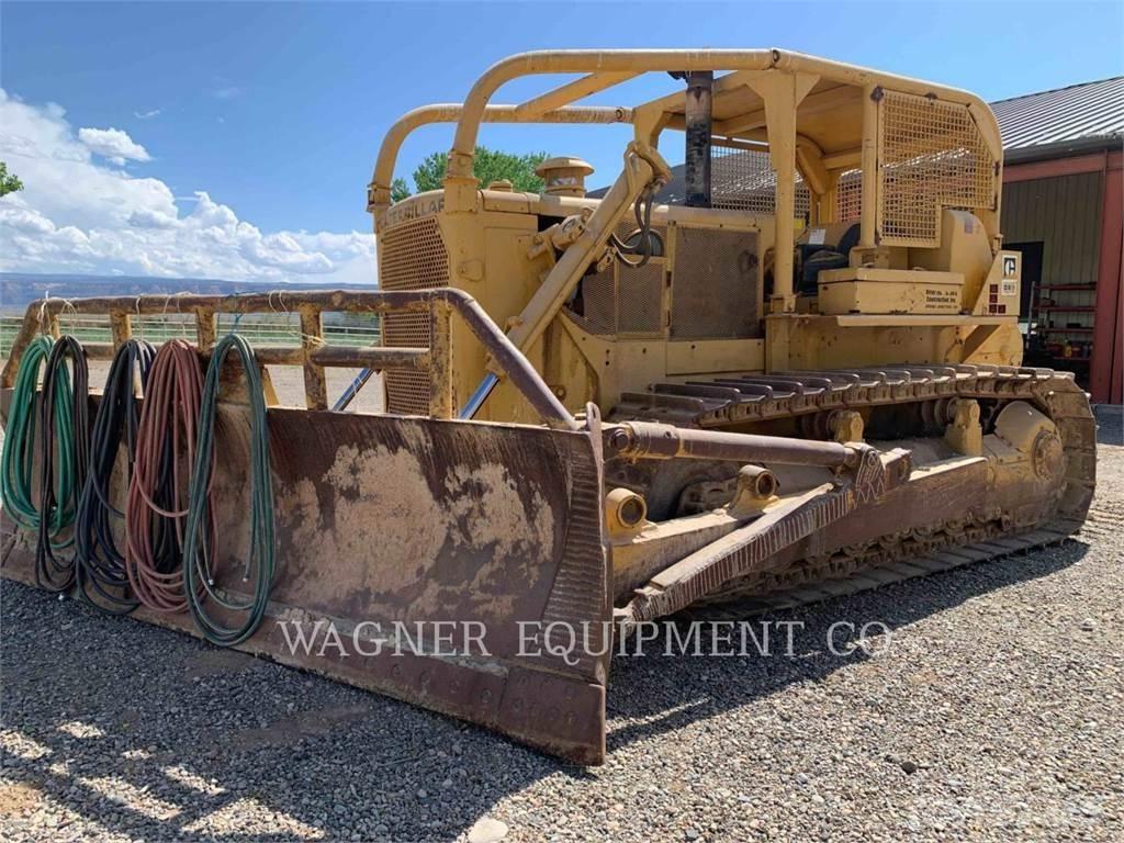 CAT D8H Buldozer sobre oruga