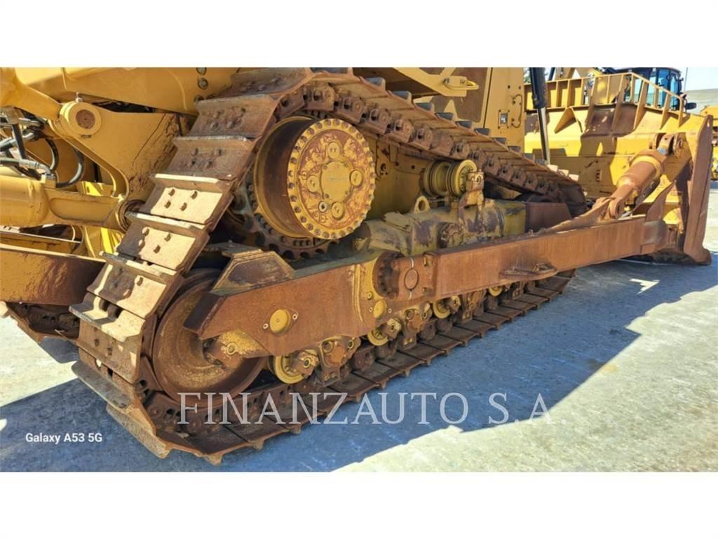 CAT D8R Buldozer sobre oruga