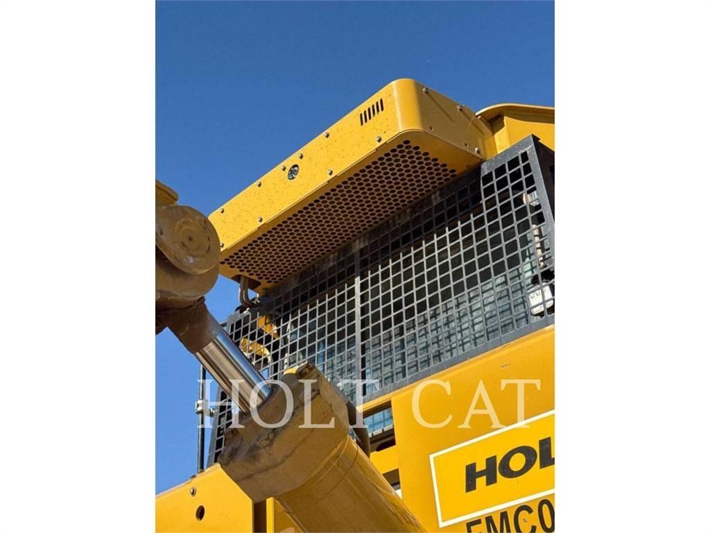 CAT D8T Buldozer sobre oruga