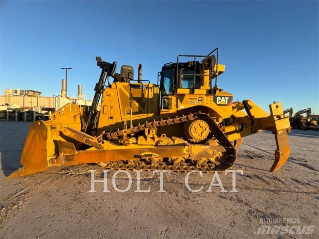 CAT D8T Buldozer sobre oruga