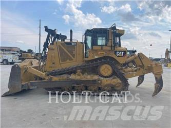 CAT D8T Buldozer sobre oruga