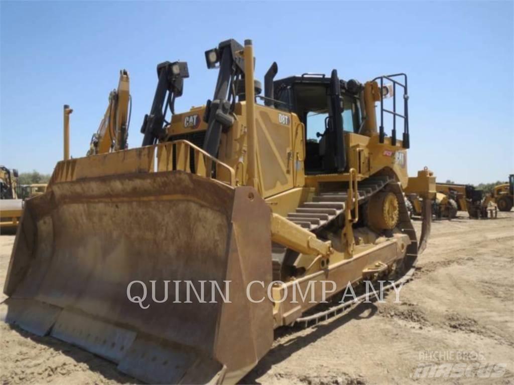 CAT D8T Buldozer sobre oruga