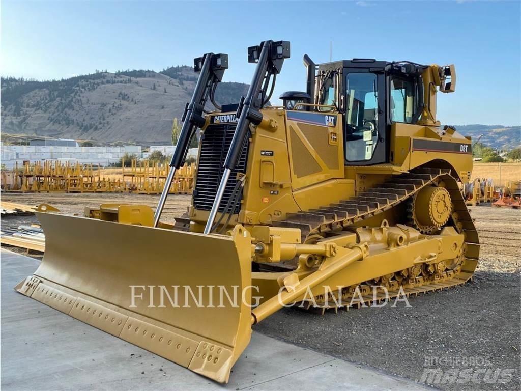 CAT D8T Buldozer sobre oruga