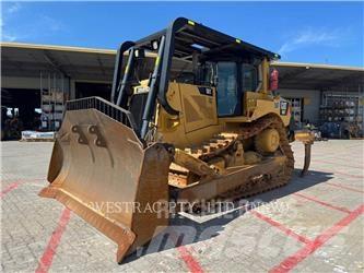 CAT D8T Buldozer sobre oruga