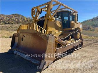 CAT D8T Buldozer sobre oruga