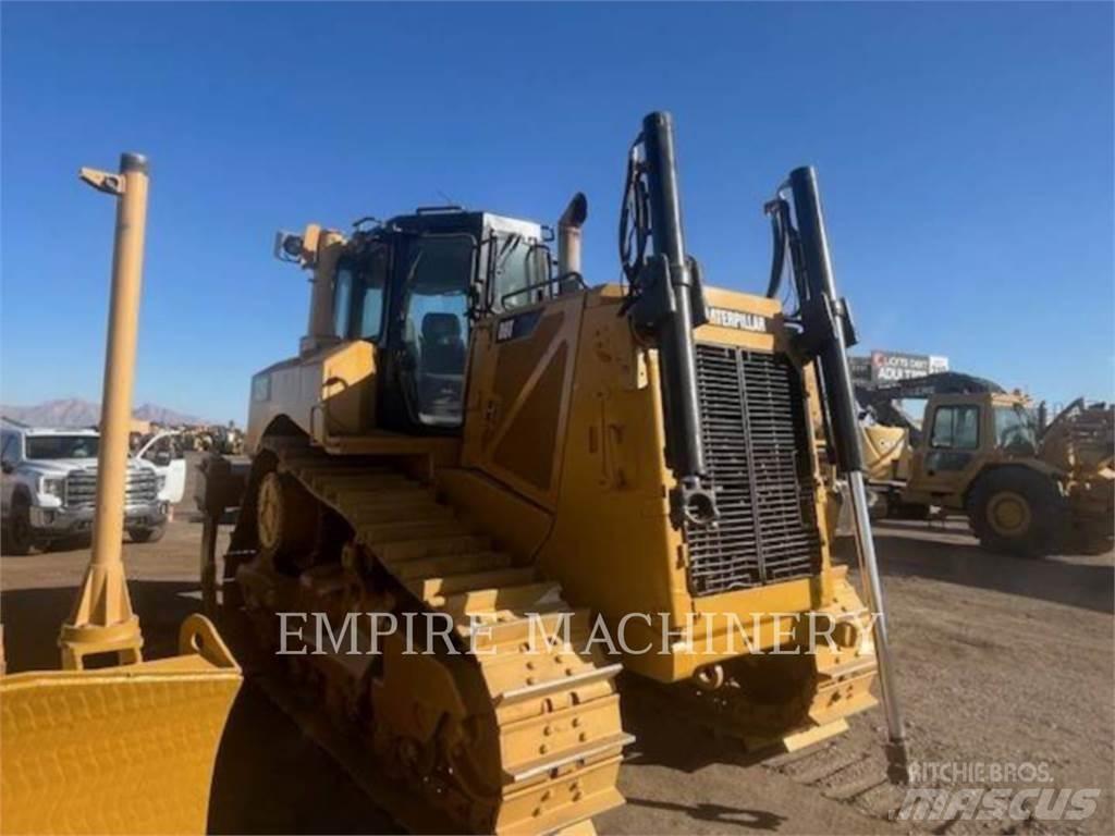 CAT D8T Buldozer sobre oruga