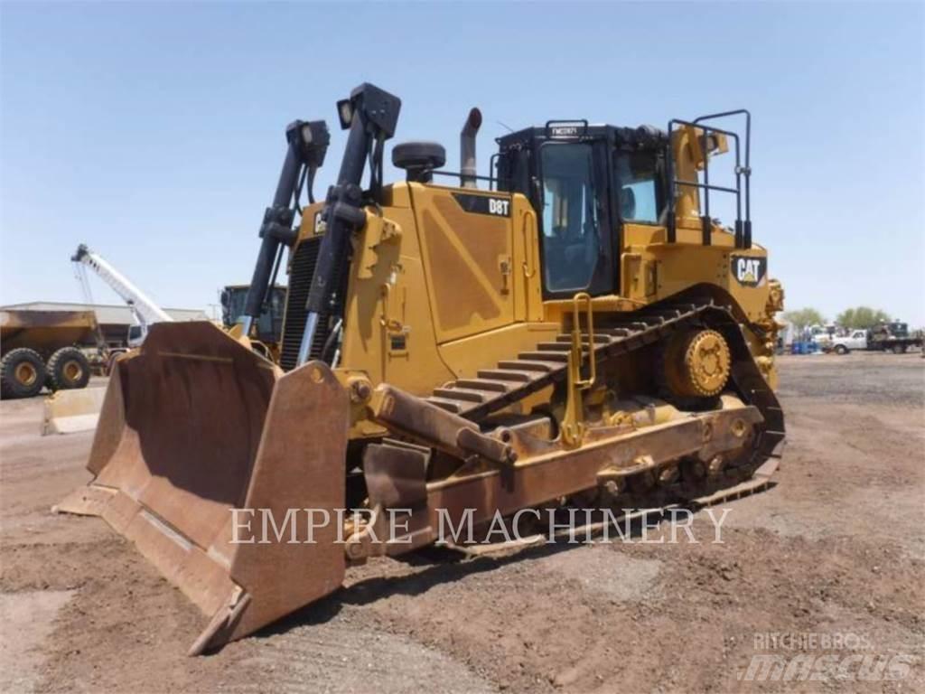 CAT D8T Buldozer sobre oruga