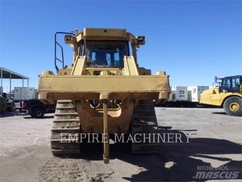 CAT D8T Buldozer sobre oruga