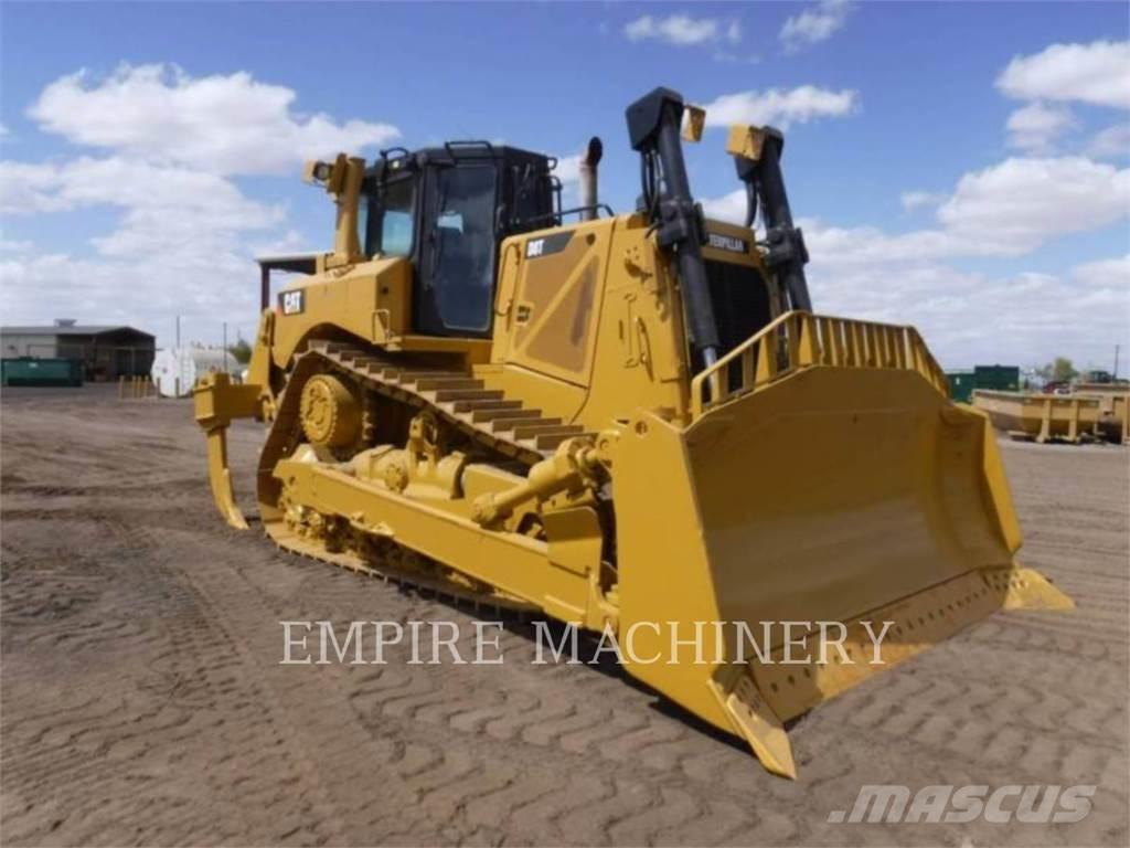 CAT D8T Buldozer sobre oruga