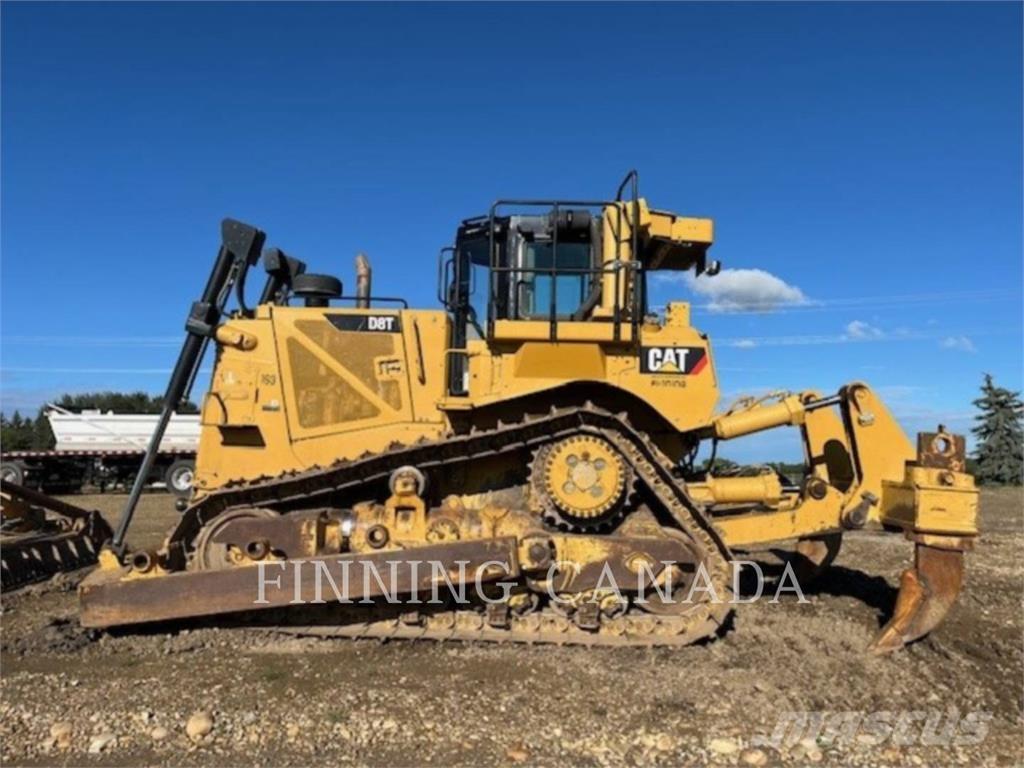 CAT D8T Buldozer sobre oruga
