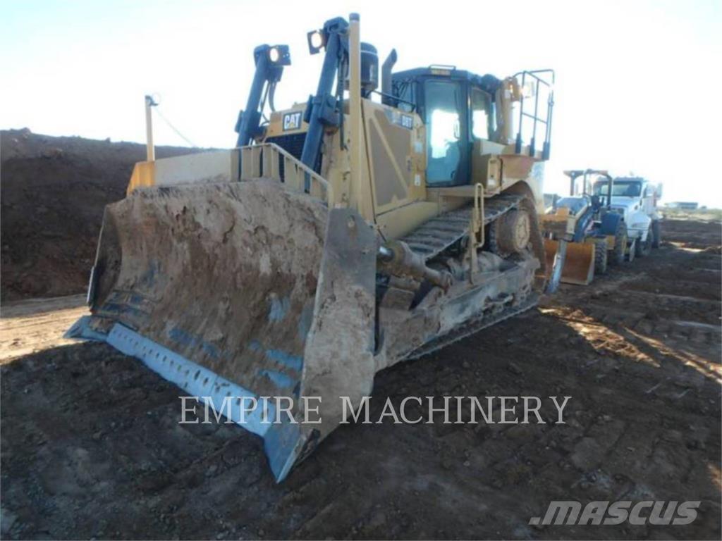 CAT D8T Buldozer sobre oruga