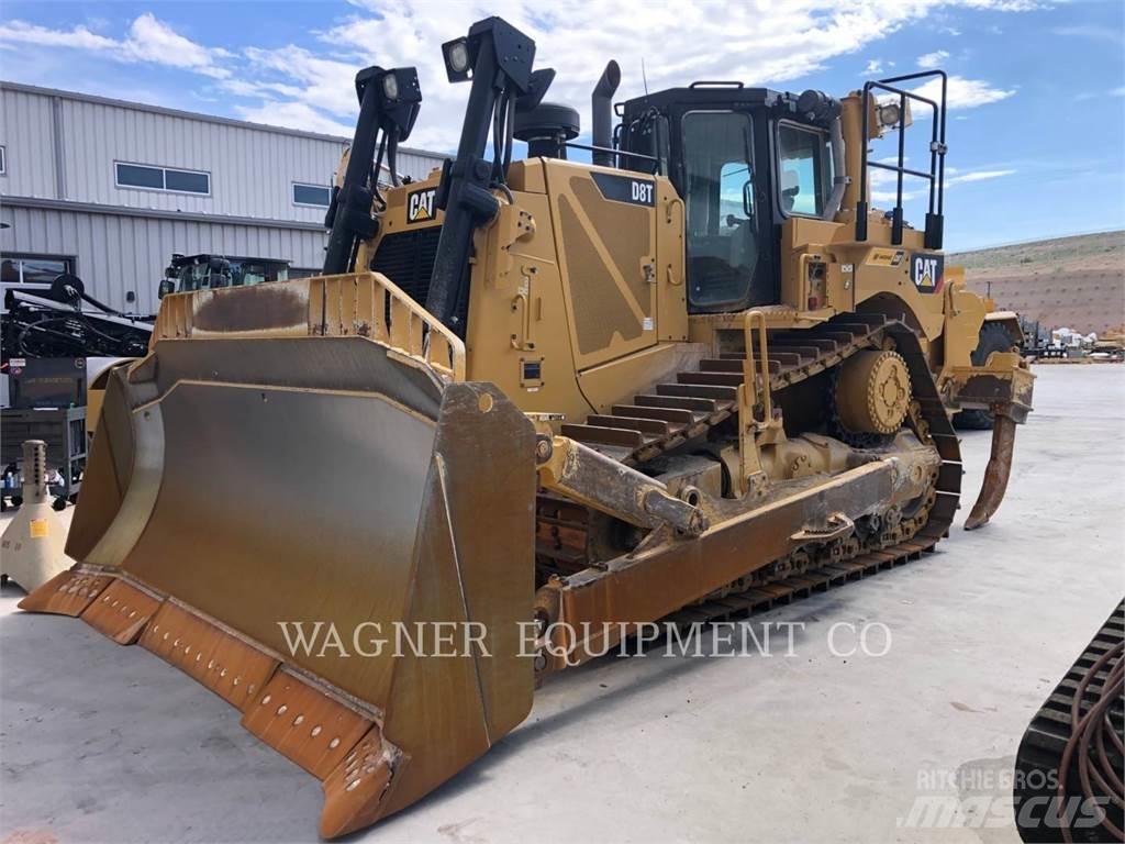 CAT D8T Buldozer sobre oruga