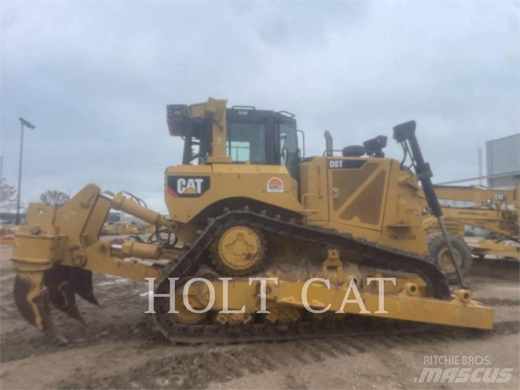 CAT D8T Buldozer sobre oruga