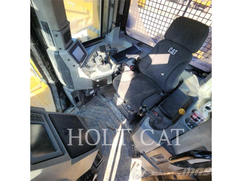 CAT D8T SS Buldozer sobre oruga