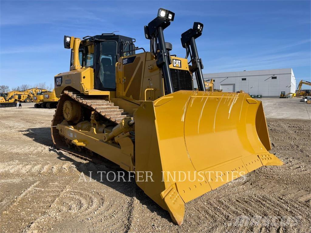 CAT D8T W Buldozer sobre oruga