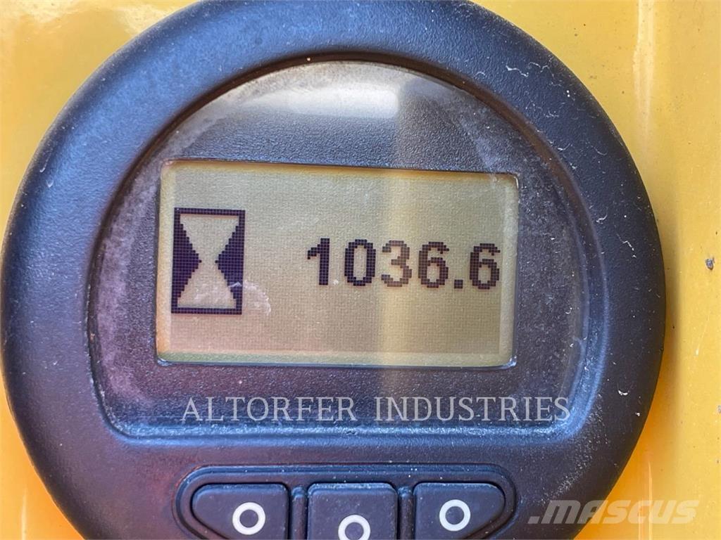 CAT D8T W Buldozer sobre oruga