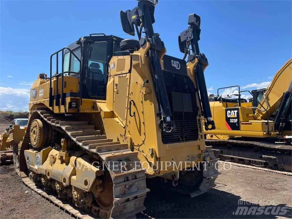 CAT D9 Buldozer sobre oruga