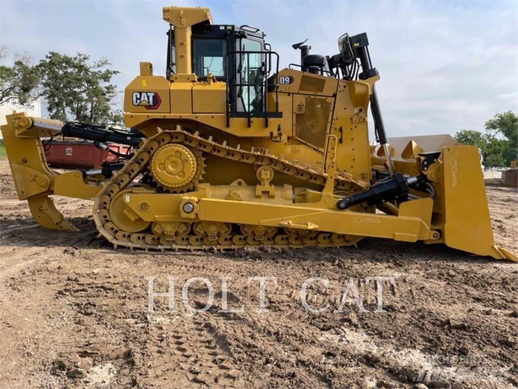 CAT D9 Buldozer sobre oruga