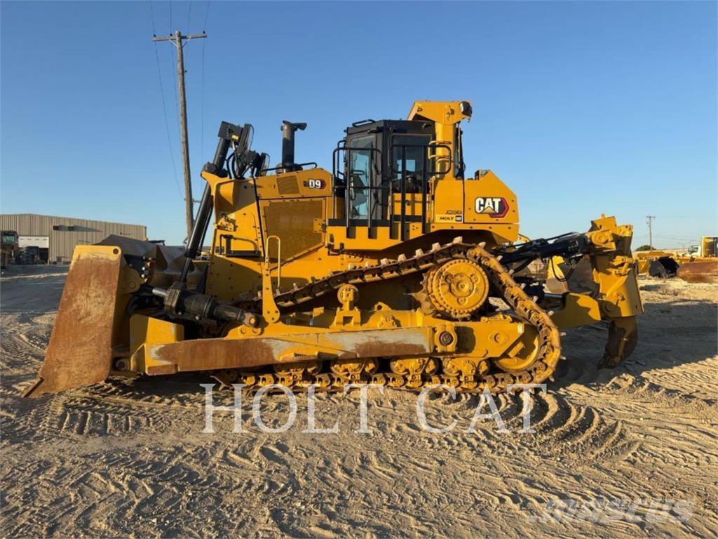 CAT D9 Buldozer sobre oruga