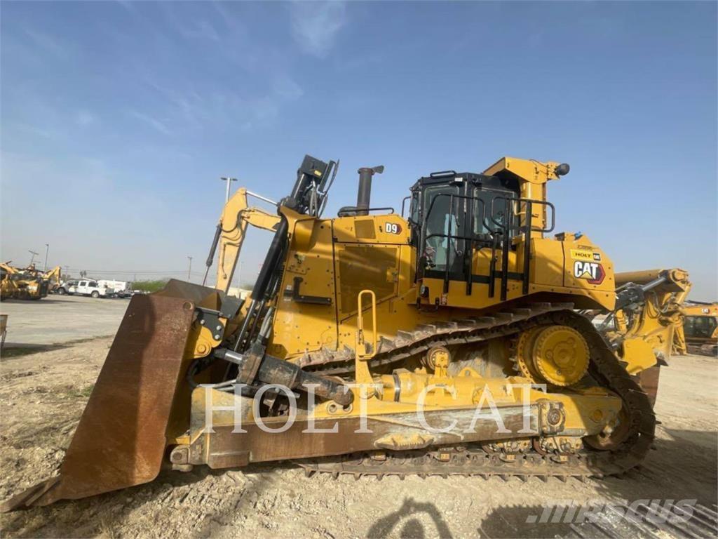 CAT D9 3D Buldozer sobre oruga