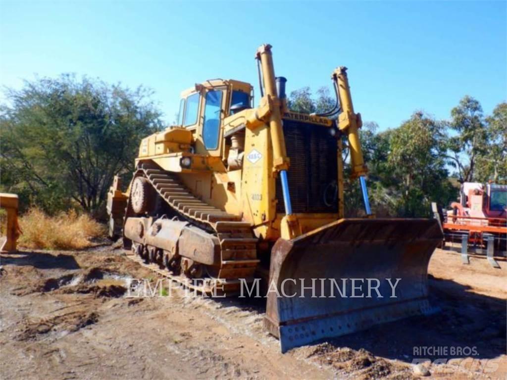 CAT D9L Buldozer sobre oruga