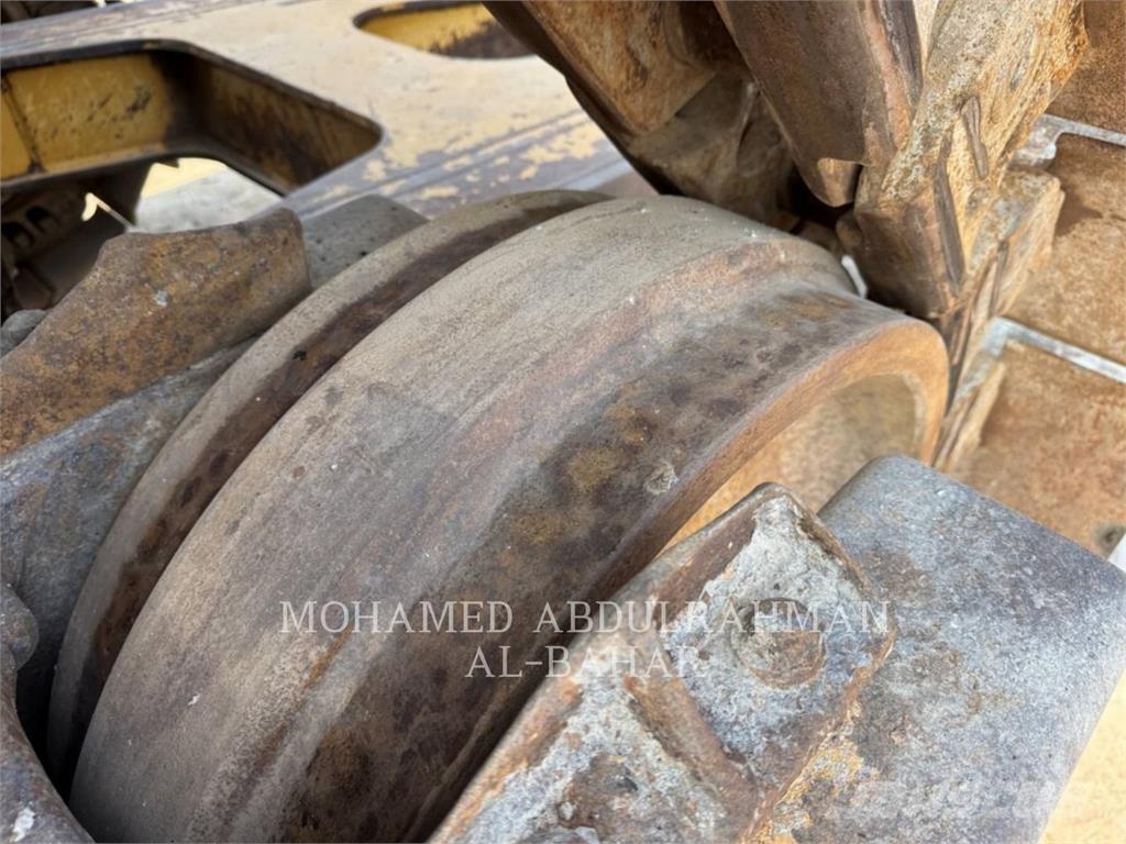 CAT D9RLRC Buldozer sobre oruga