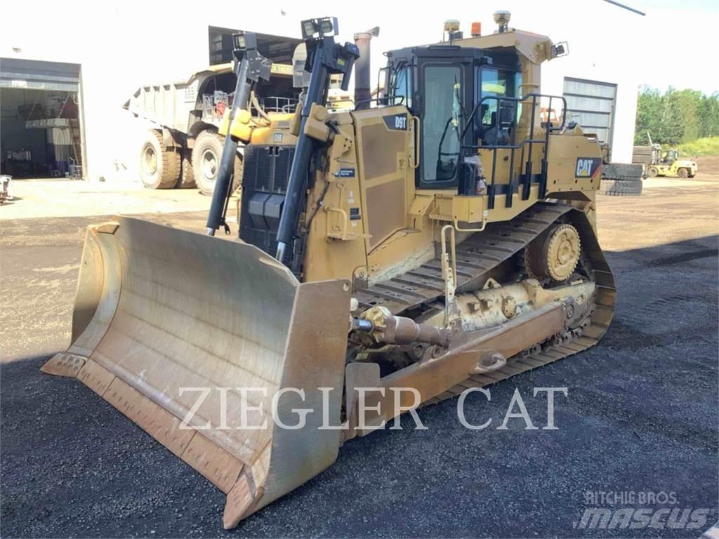 CAT D9T Buldozer sobre oruga