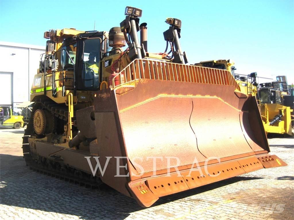 CAT D9T Buldozer sobre oruga