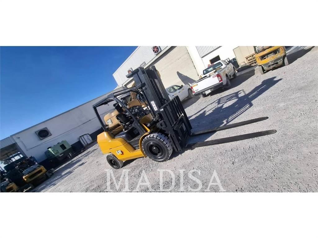 CAT DP50 Montacargas - otros