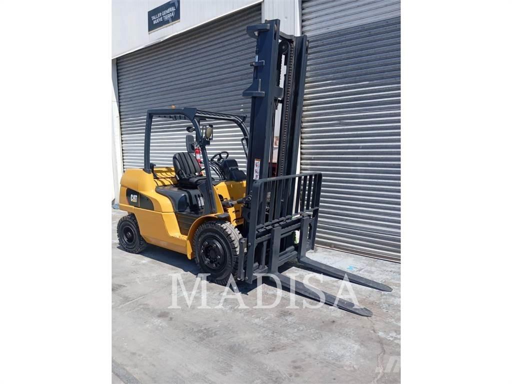 CAT DP50 Montacargas - otros