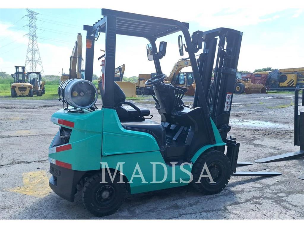 CAT FG18N Montacargas - otros