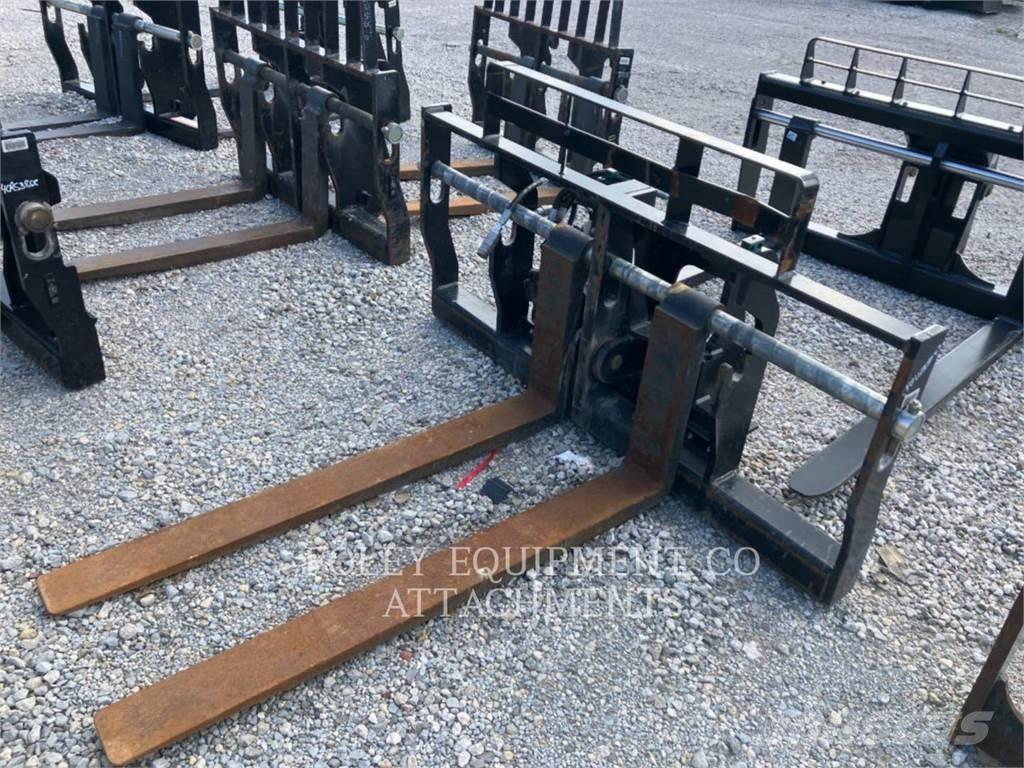 CAT FKTHT60 Carretillas telescópicas